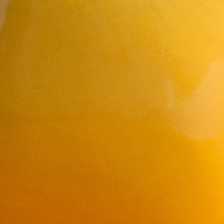 Esmalte brill amarillo oscuro