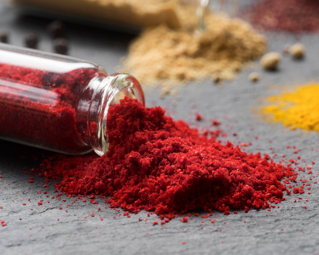 Óxido-de-Hierro-Rojo-en-la-Artesanía-Cerámica-Usos-Aplicaciones-y-Combinaciones El Ceràmic